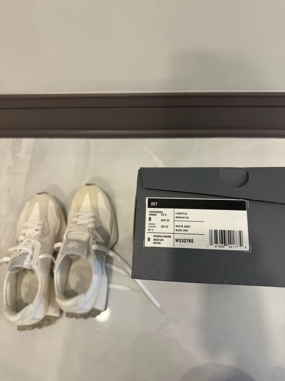 New Balance 327 Cream & Gray Retro Runner Sneakers - Picture 7 of 8